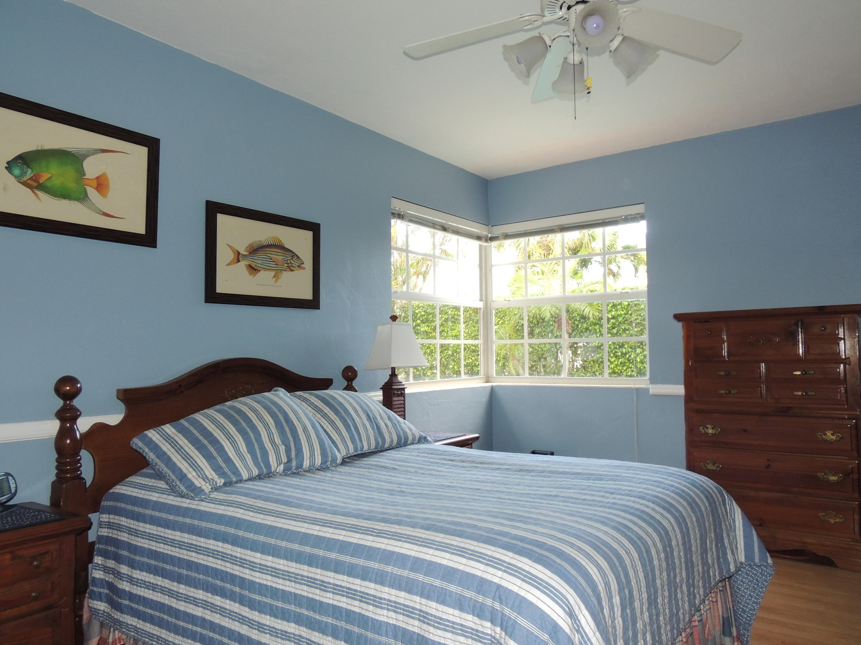 351 Colonial Road West Palm Beach, FL 33405 - Photo 12 of 24 BR 3