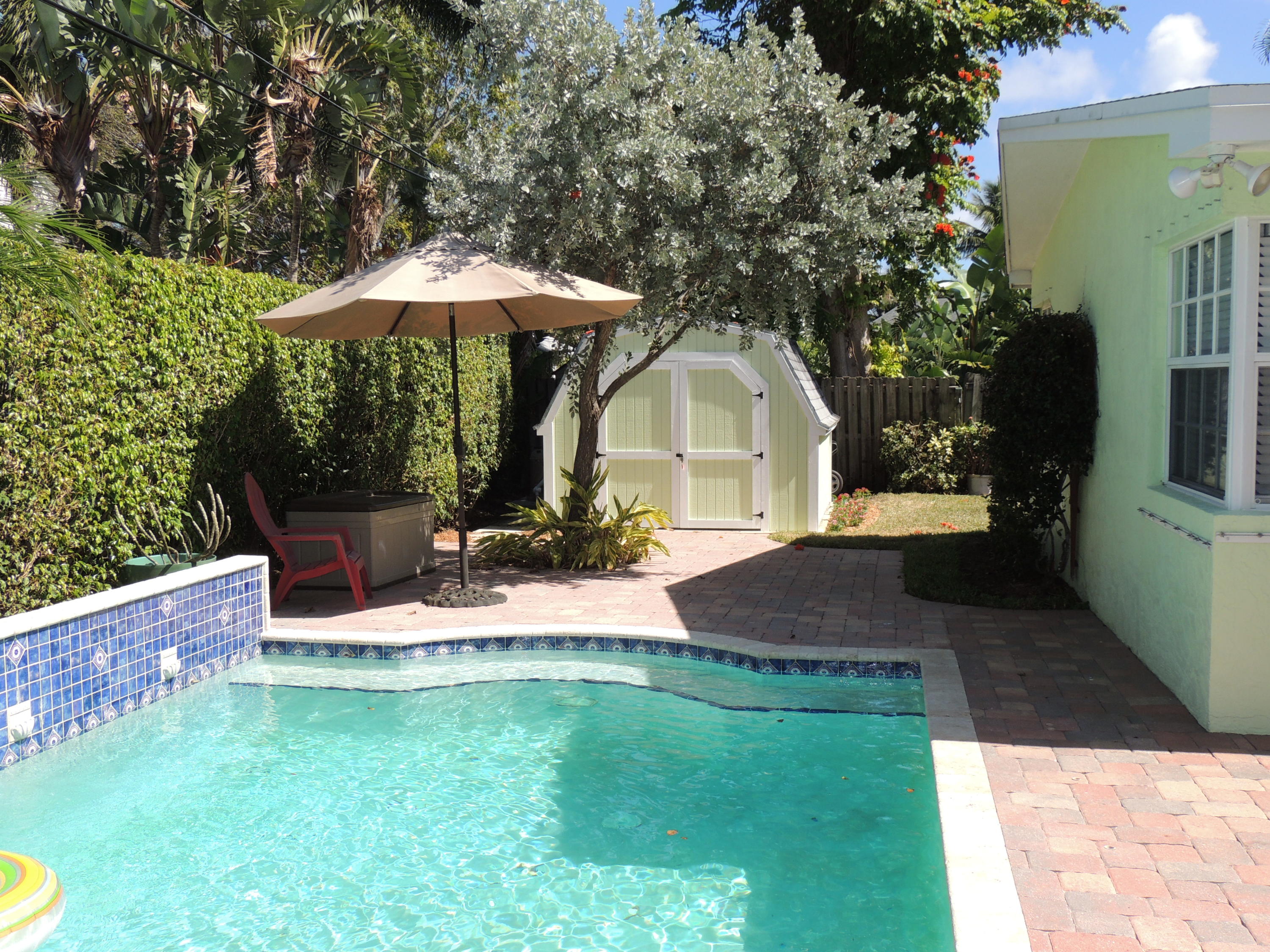 351 Colonial Road West Palm Beach, FL 33405 - Photo 19 of 24 DSCN4217