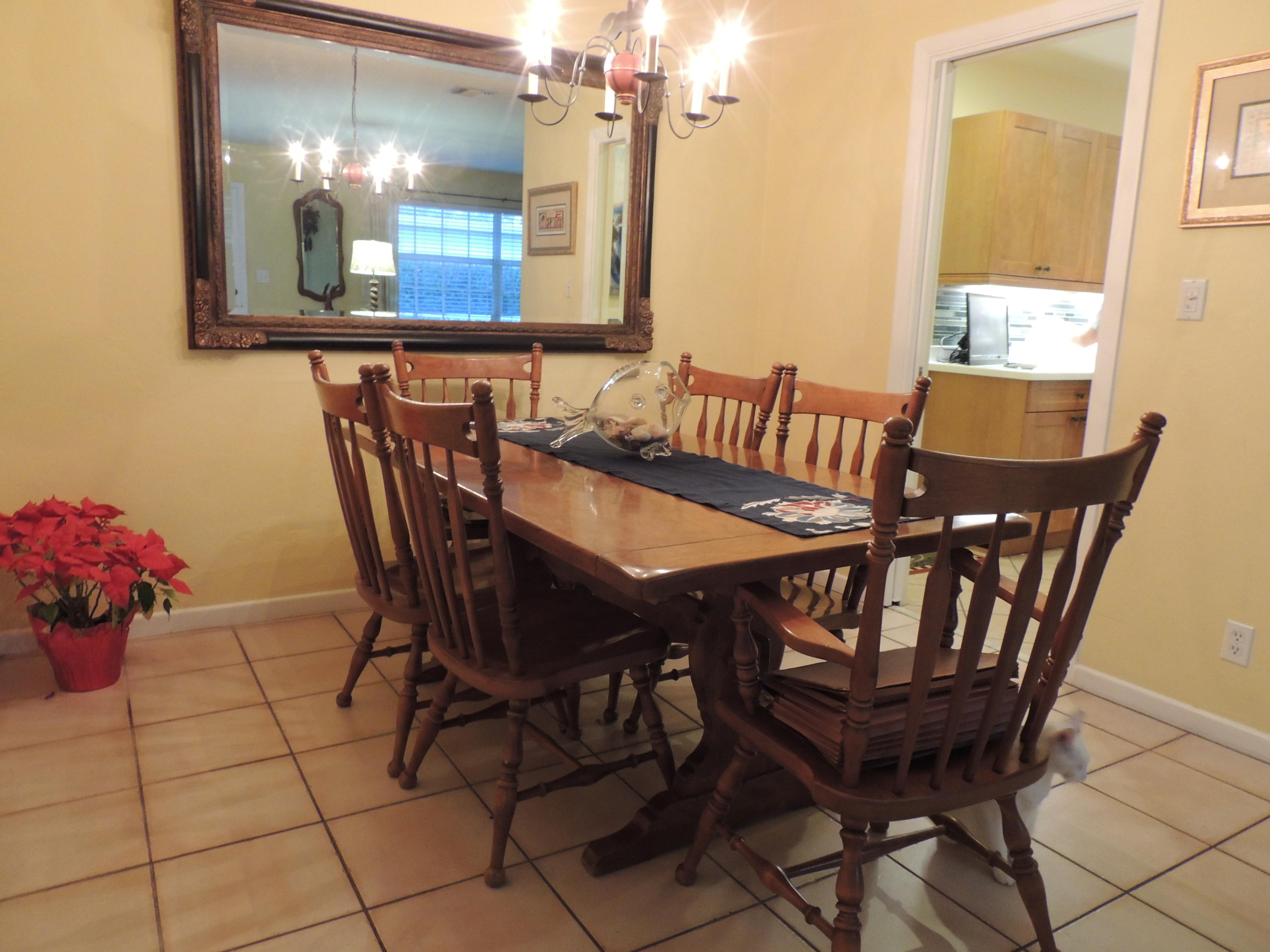 351 Colonial Road West Palm Beach, FL 33405 - Photo 6 of 24 DSCN4118