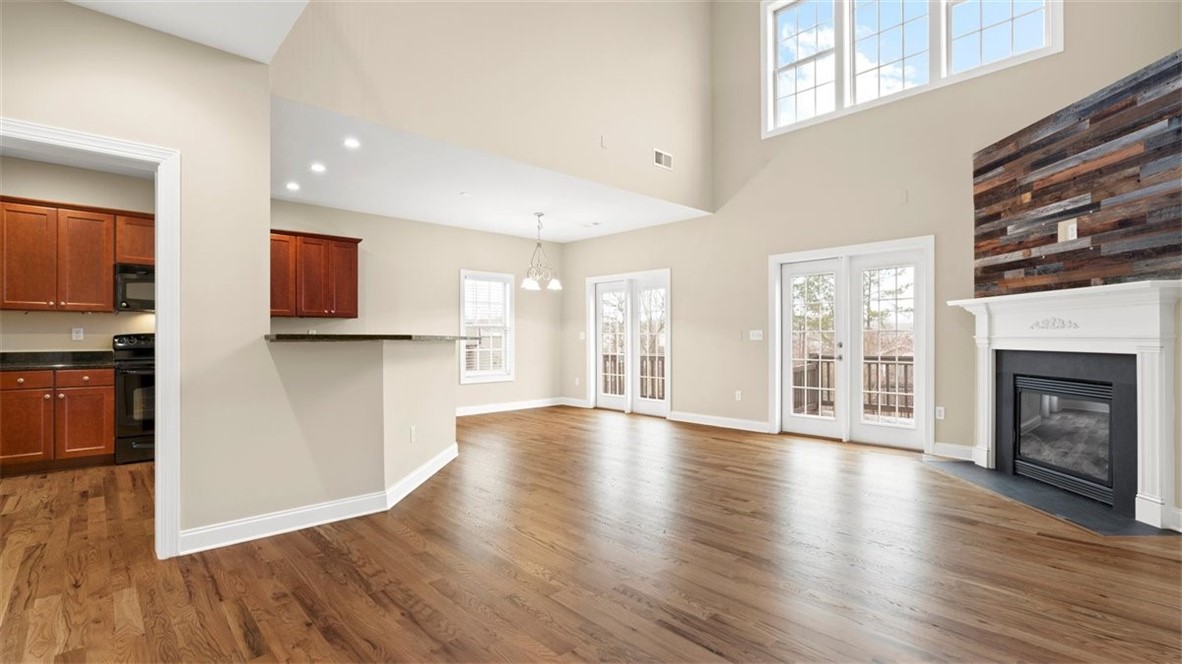 233 Terrace View Way Seneca, SC 29678 - Photo 5 of 25