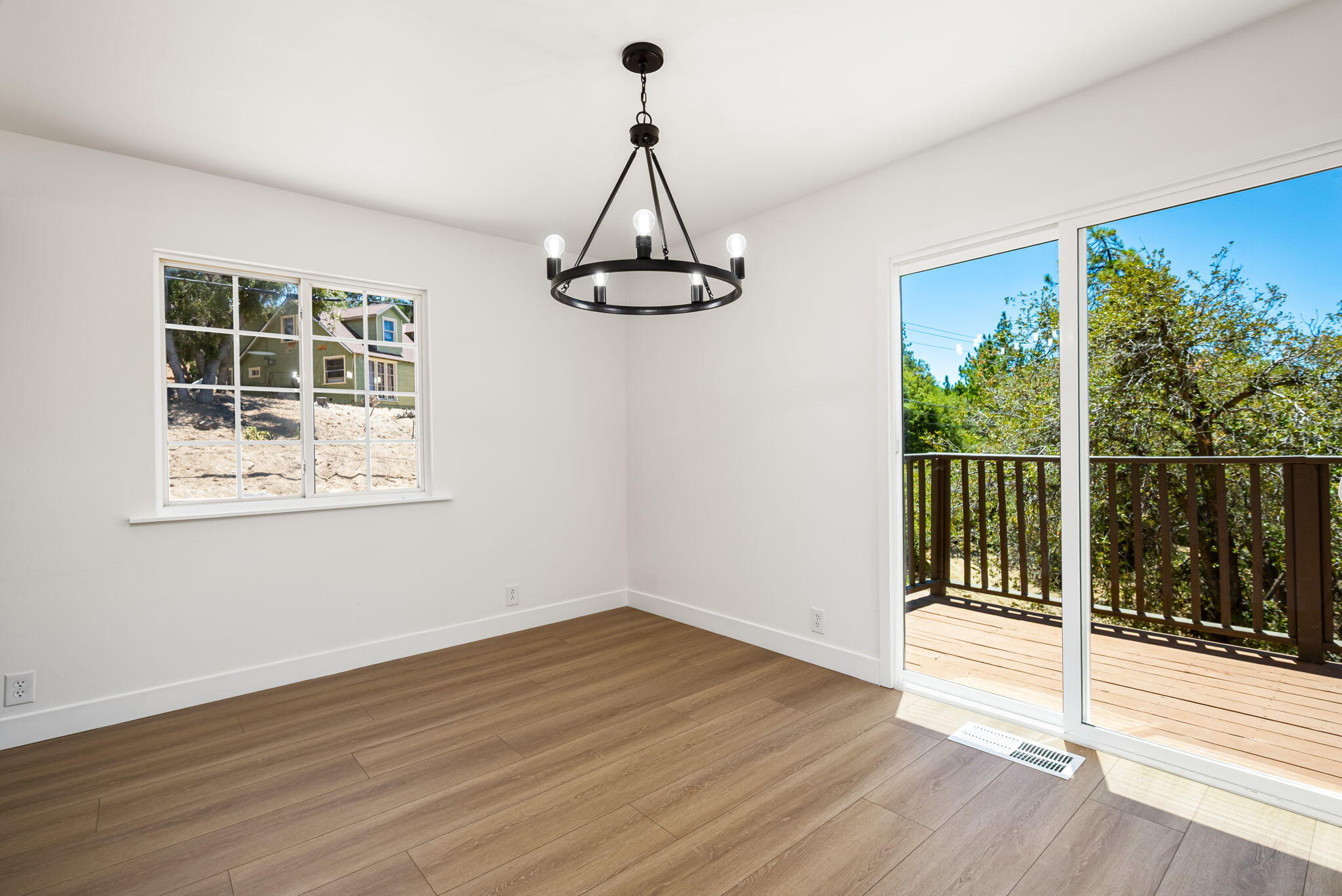 26785 Hopkins Road Idyllwild, CA 92549 - Photo 6 of 28 13-web-or-mls-DFHopkins_OPMG_0726_013