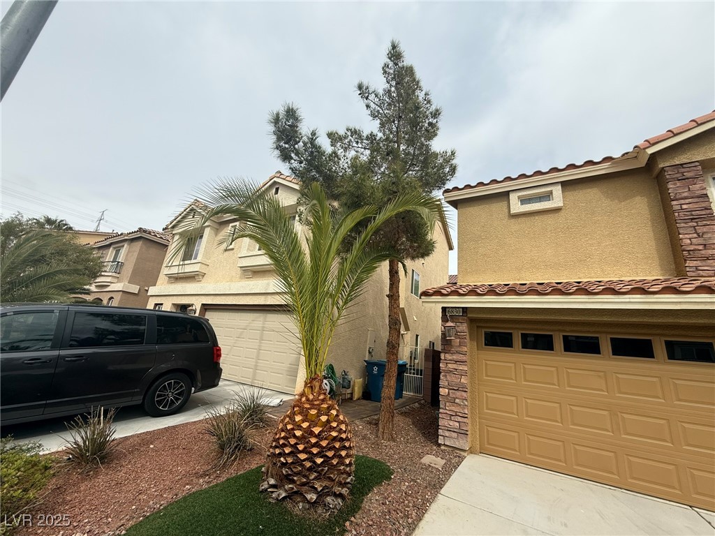 6830 Philharmonic Avenue Las Vegas, NV 89139 - Photo 3 of 28