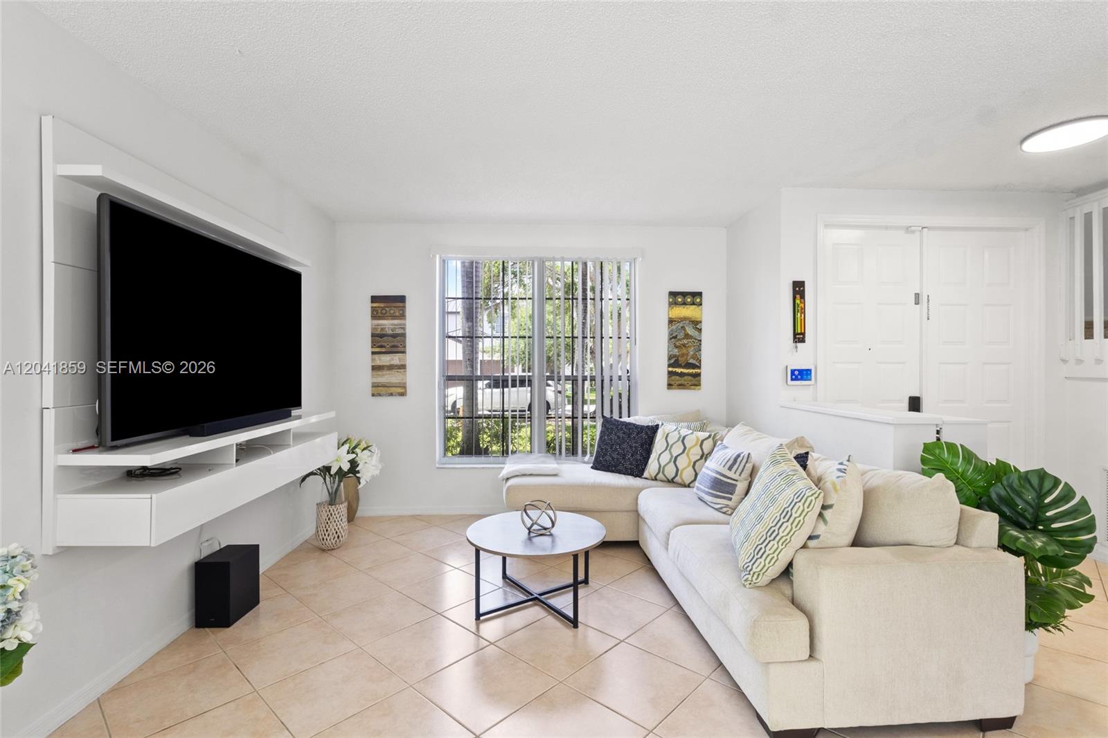 18222 Southwest 27th Street Miramar, FL 33029 - Photo 2 of 32