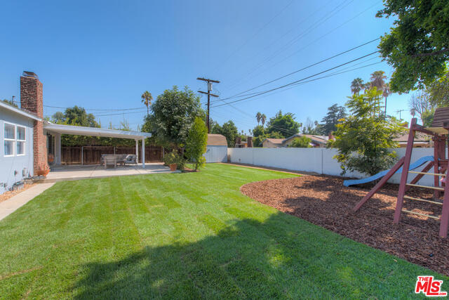 17218 Wyandotte Street Van Nuys, CA 91406 - Photo 15 of 15