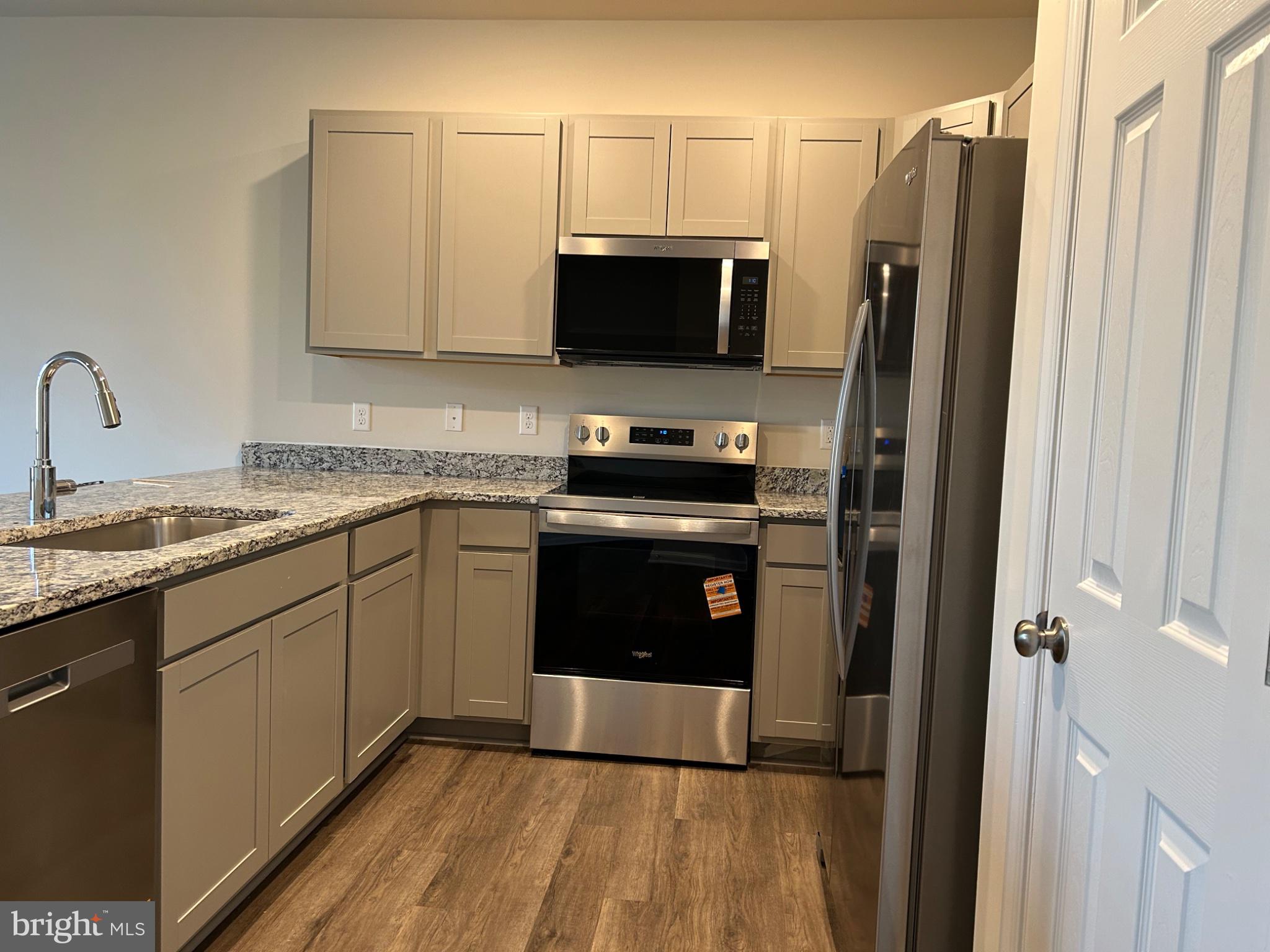 131 Rae Court Rockville, MD 20850 - Photo 7 of 22 Gallery Image 7
