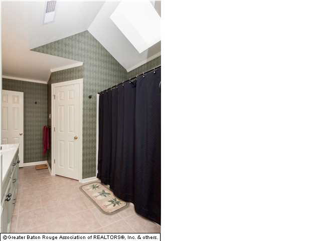 5636 Round Forrest Drive Baton Rouge, LA 70817 - Photo 18 of 28 Gallery Image 18