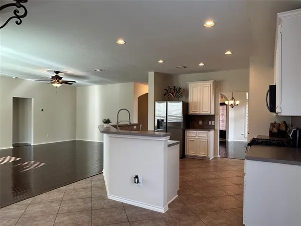 $2,450 | 1707 Magnolia Lake Lane, Richmond, TX 77406