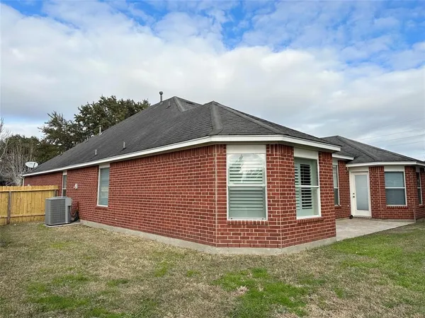 $2,450 | 1707 Magnolia Lake Lane, Richmond, TX 77406