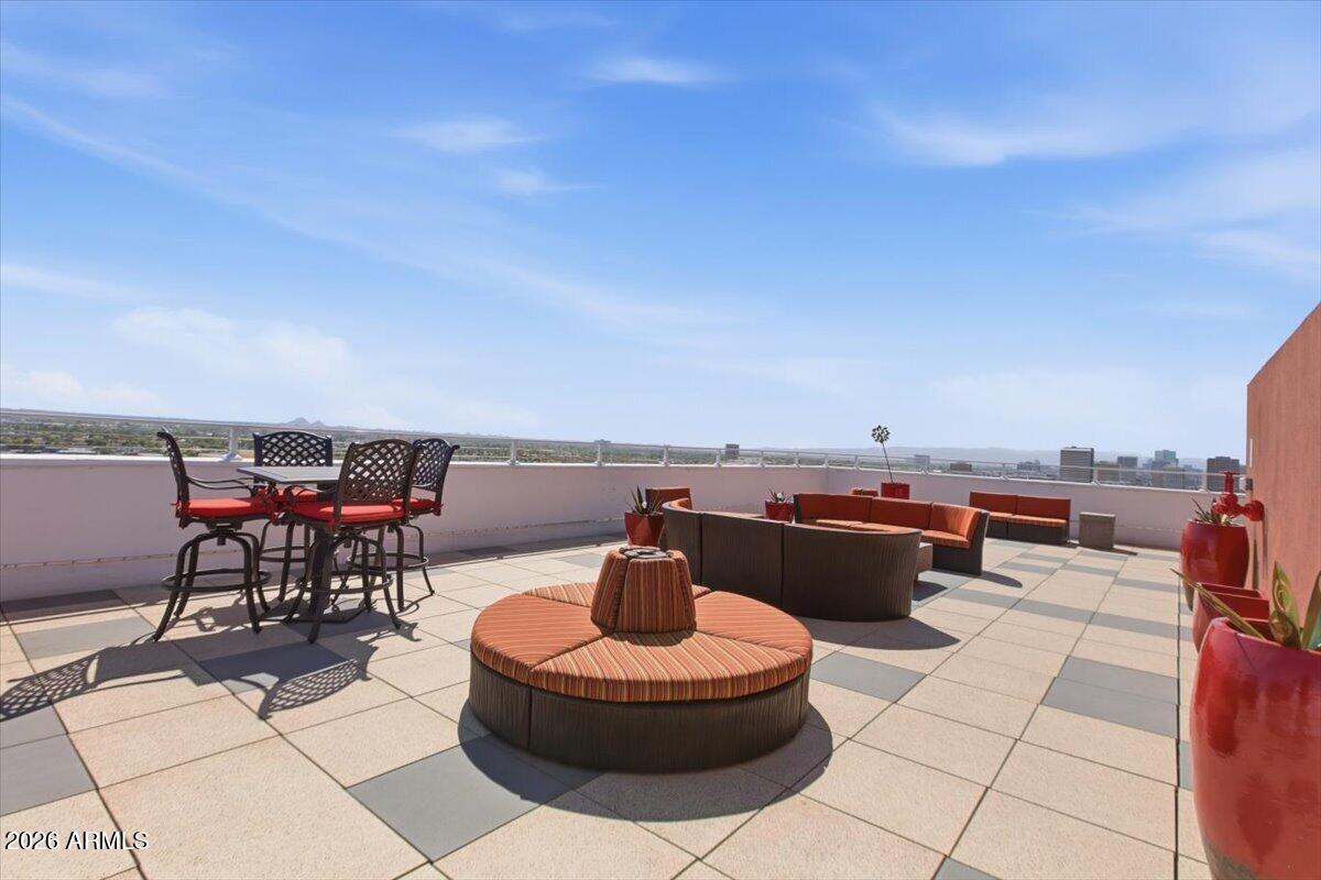 4750 North Central Avenue, Unit B14 Phoenix, AZ 85012 - Photo 34 of 57 34-Landmark Towers