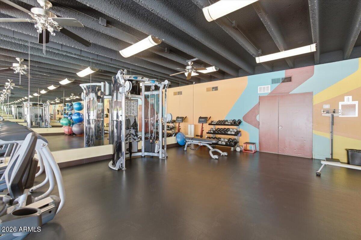 4750 North Central Avenue, Unit B14 Phoenix, AZ 85012 - Photo 49 of 57 a view of a room with gym equipment