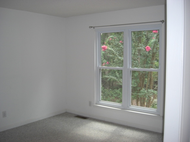 321 John Holliday Road Central, SC 29630 - Photo 8 of 10 Gallery Image 8