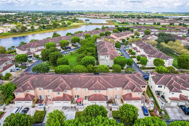 $2,200 | 2312 Southeast 21st Street, Homestead, FL 33035