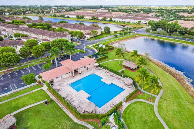 $2,200 | 2312 Southeast 21st Street, Homestead, FL 33035