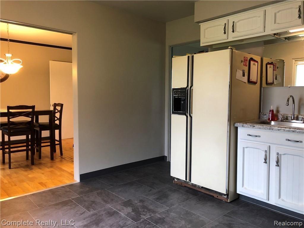 10060 Clark Road Davison, MI 48423 - Photo 7 of 38 2018-09-10 10.25