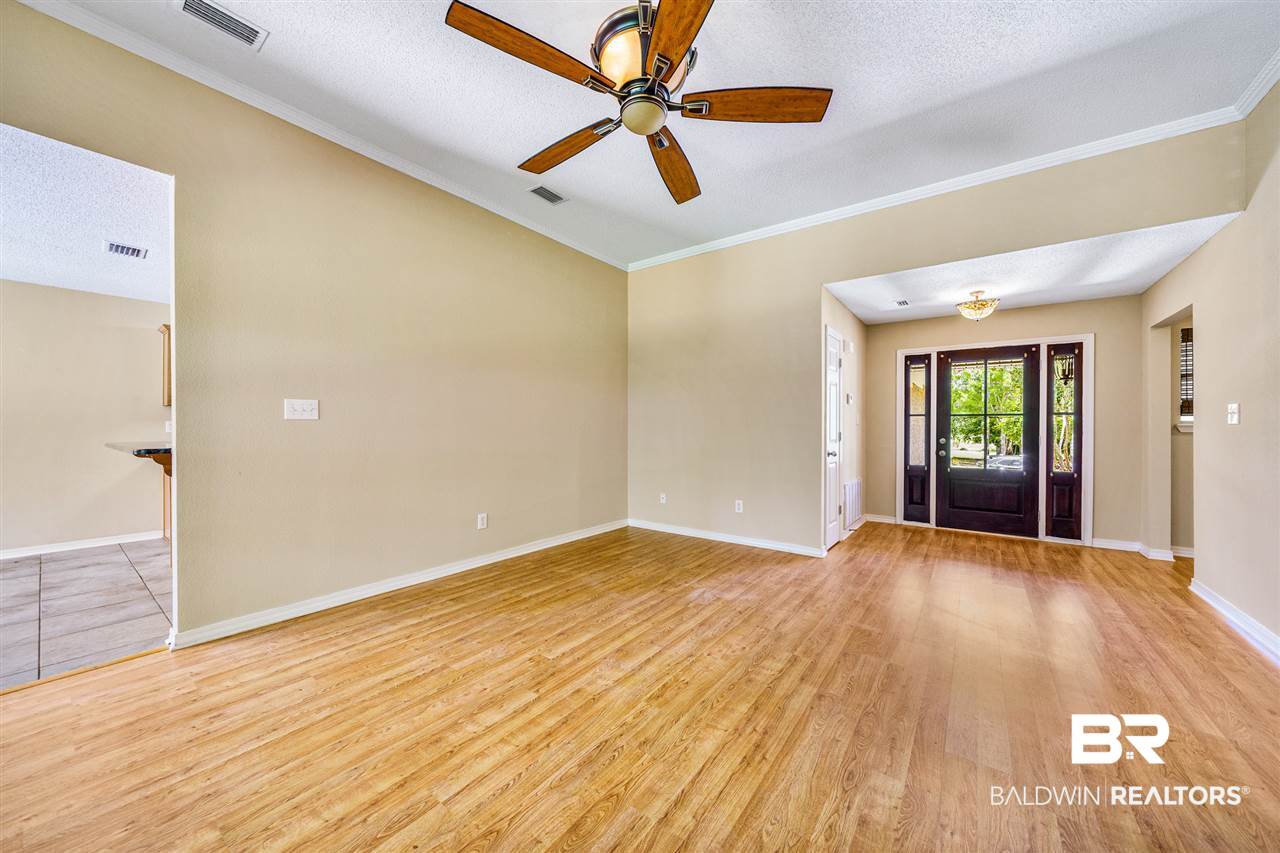 9842 Chariot Avenue Fairhope, AL 36532 - Photo 4 of 26