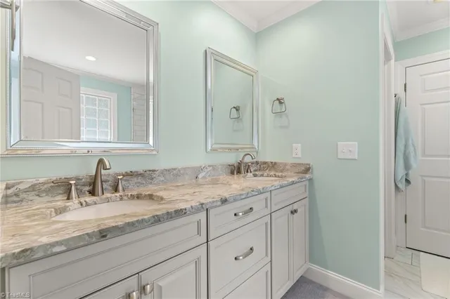 $690,000 | 8905 Seacrest Drive, Kernersville, NC 27284