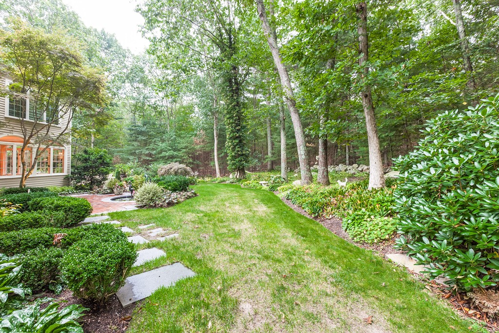 309 Far Reach Road Westwood, MA 02090 - Photo 28 of 30 Gallery Image 28