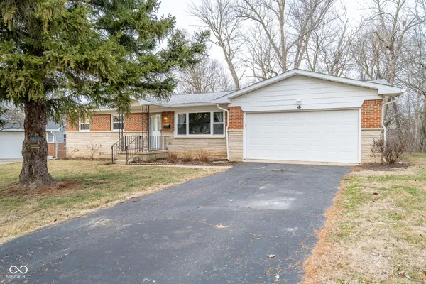 $229,900 | 4 Paradise Lane, Greencastle, IN 46135