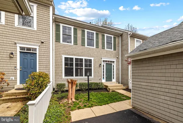 $1,074,500 | 2526 Brenton Point Drive, Reston, VA 20191