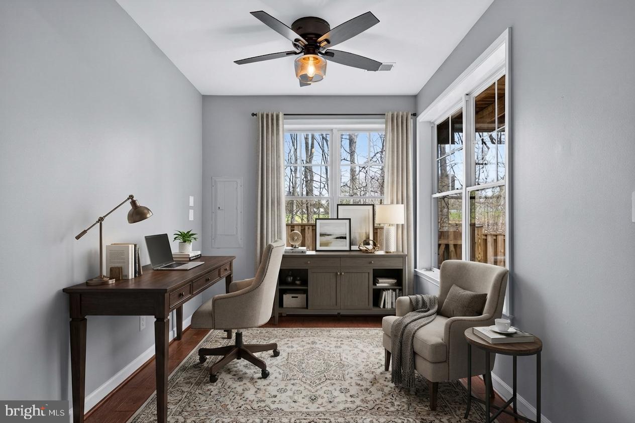 2526 Brenton Point Drive Reston, VA 20191 - Photo 13 of 118