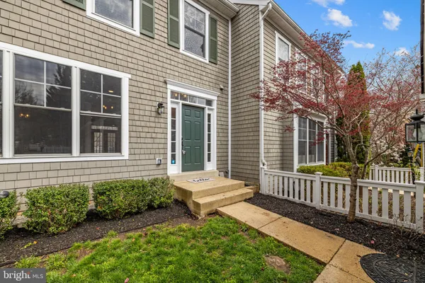 $1,074,500 | 2526 Brenton Point Drive, Reston, VA 20191