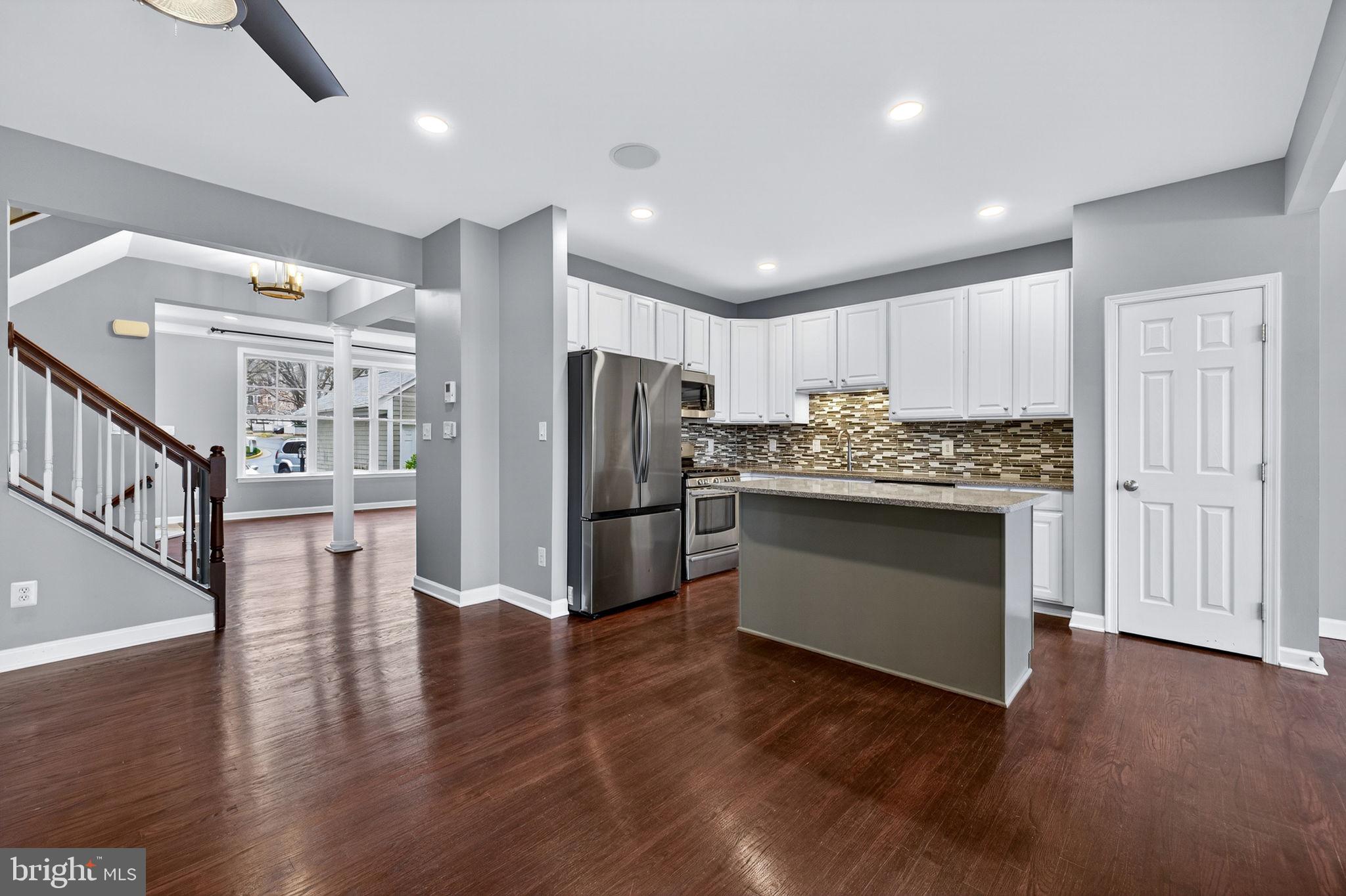 2526 Brenton Point Drive Reston, VA 20191 - Photo 34 of 118