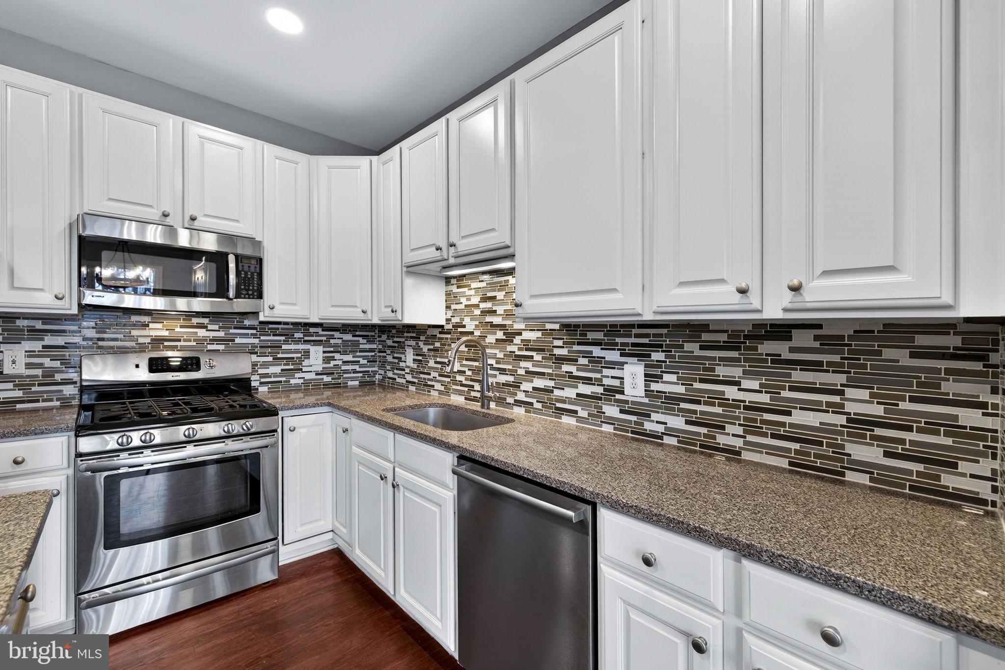2526 Brenton Point Drive Reston, VA 20191 - Photo 43 of 123