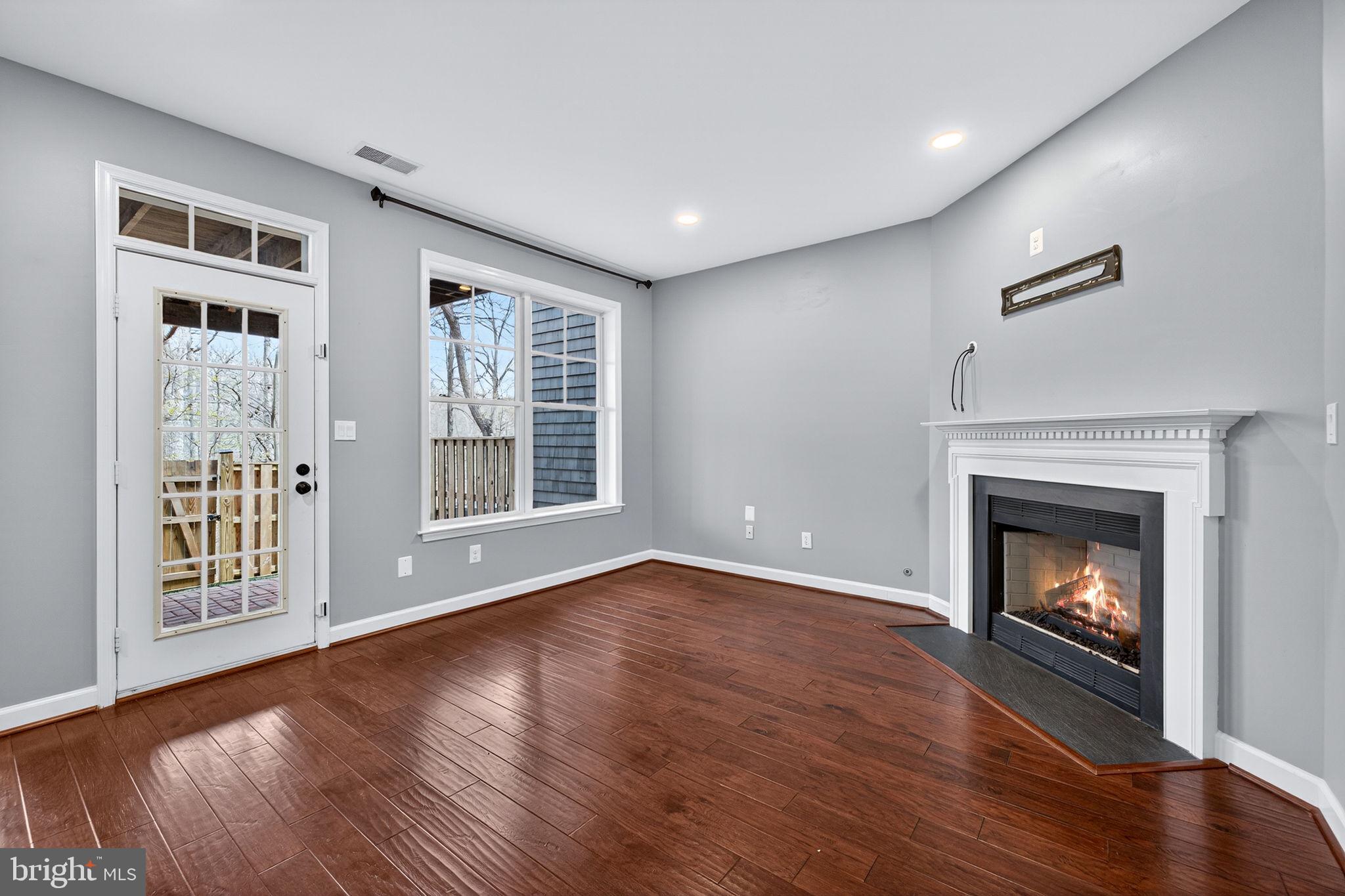 2526 Brenton Point Drive Reston, VA 20191 - Photo 77 of 118