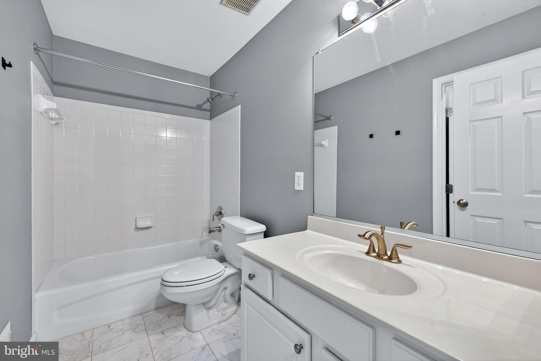 2526 Brenton Point Drive Reston, VA 20191 - Photo 94 of 123
