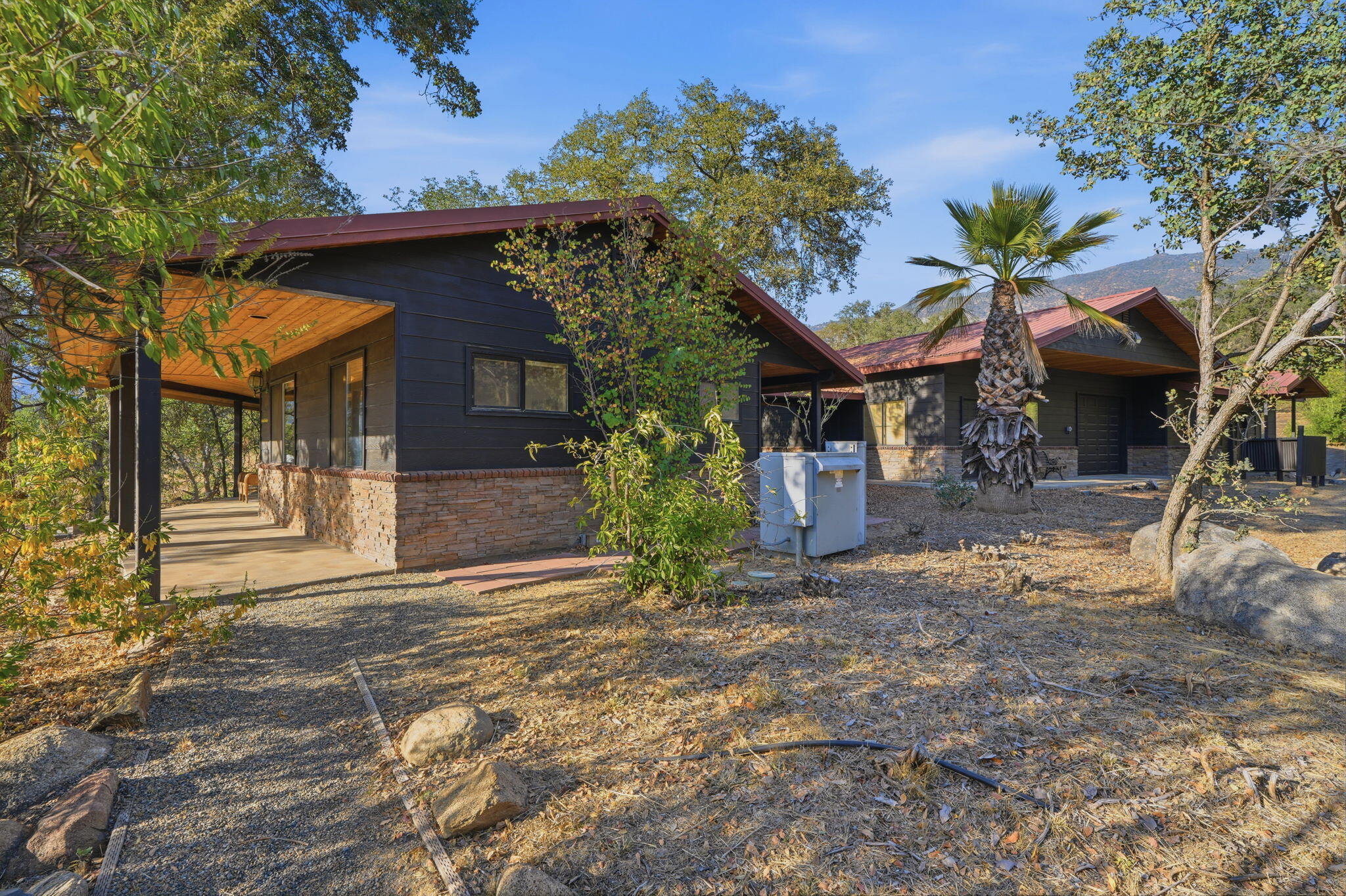 44159 Redbud Trail Three Rivers, CA 93271 - Photo 68 of 91 88-44159_Redbud_Trail_-_Guesthouse_002