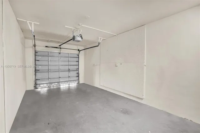 $350,000 | 3405 Emerald Oaks Drive, Unit 207, Hollywood, FL 33021