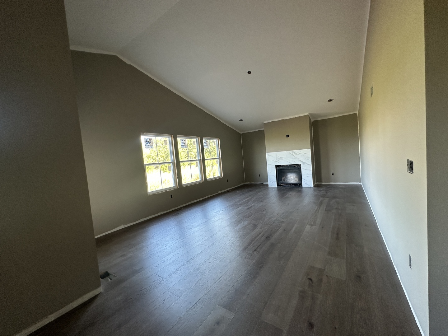 1243 Slate Street Normal, IL 61761 - Photo 2 of 6 Gallery Image 2