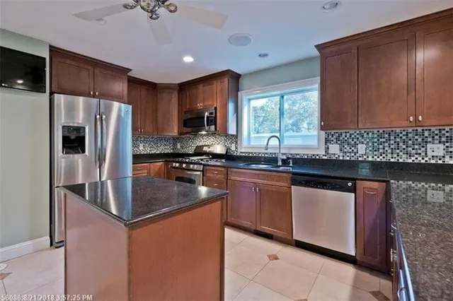 $1,200,000 | 6 Proctor Road, Biddeford, ME 04005