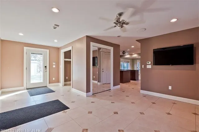 $1,200,000 | 6 Proctor Road, Biddeford, ME 04005