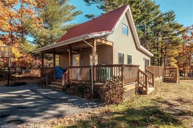 $1,200,000 | 6 Proctor Road, Biddeford, ME 04005