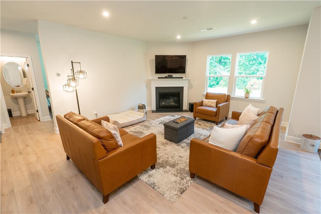 1376 Maston Road Auburn, GA 30011 - Photo 20 of 46 Gallery Image 20