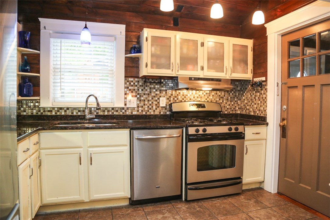 78 Read Avenue Coventry, RI 02816 - Photo 21 of 39 Gallery Image 21