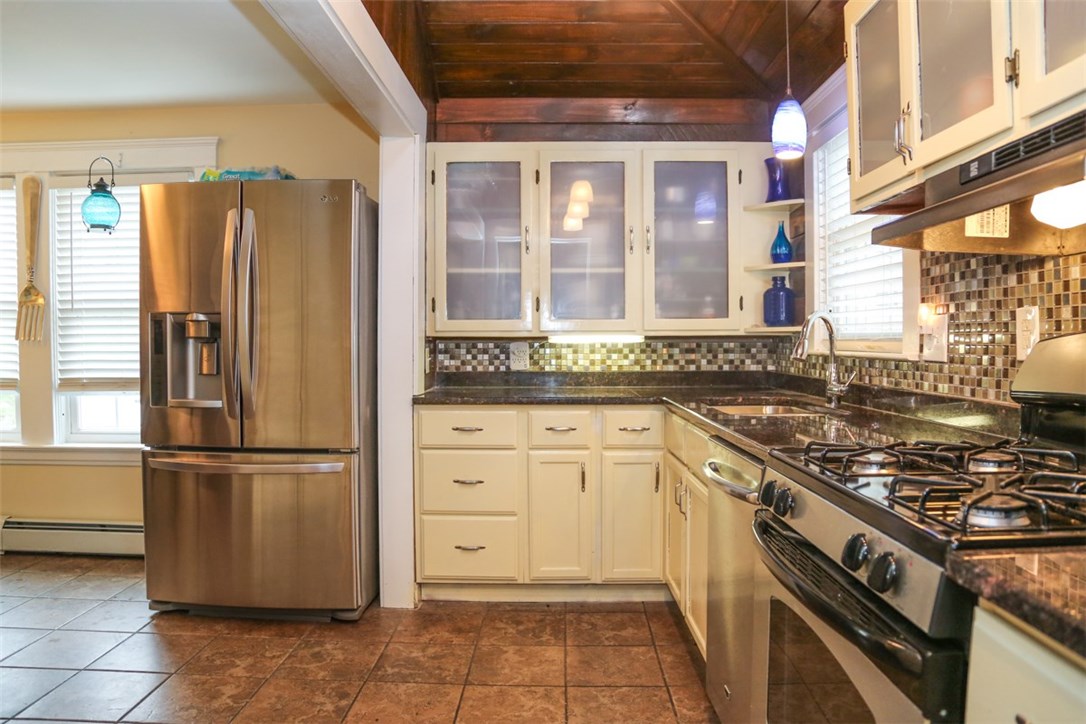 78 Read Avenue Coventry, RI 02816 - Photo 23 of 39 Gallery Image 23