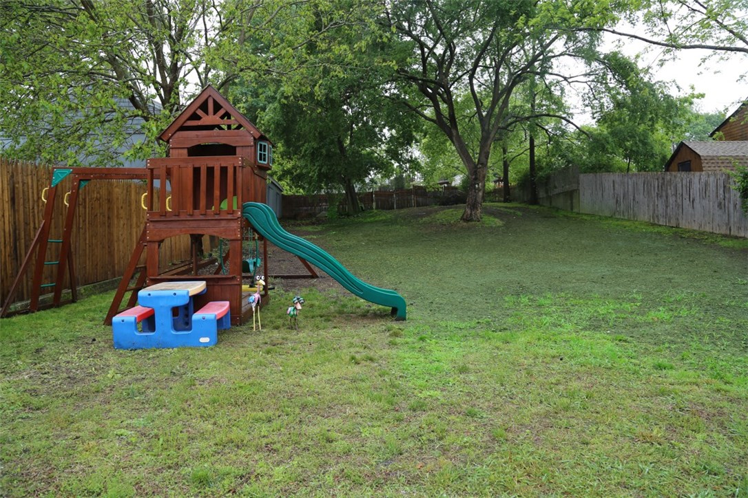 78 Read Avenue Coventry, RI 02816 - Photo 39 of 39 Gallery Image 39