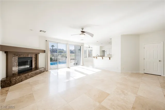 $4,535 | 2465 Ping Drive, Henderson, NV 89074