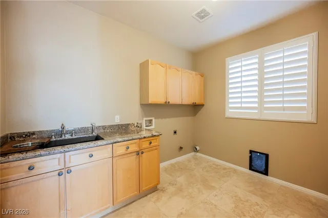 $4,535 | 2465 Ping Drive, Henderson, NV 89074