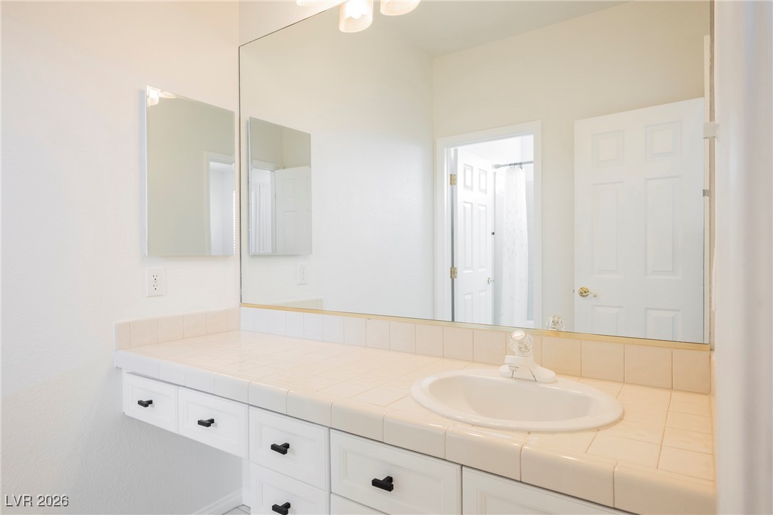 2465 Ping Drive Henderson, NV 89074 - Photo 49 of 91