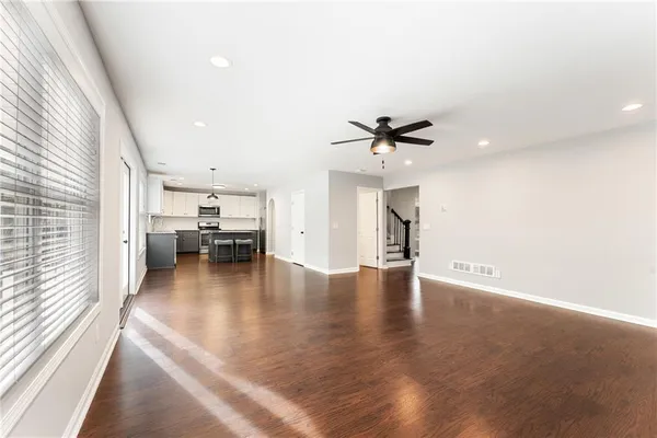 $349,900 | 284 Covington Drive, Hiram, GA 30141