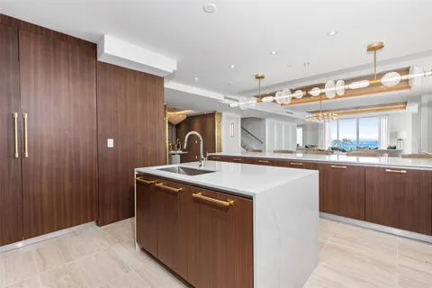 $17,995,000 | 525 North Fort Lauderdale Beach Boulevard, Unit 2201, Fort Lauderdale, FL 33304
