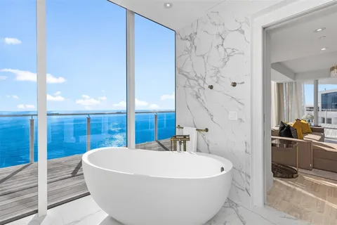 $17,995,000 | 525 North Fort Lauderdale Beach Boulevard, Unit 2201, Fort Lauderdale, FL 33304