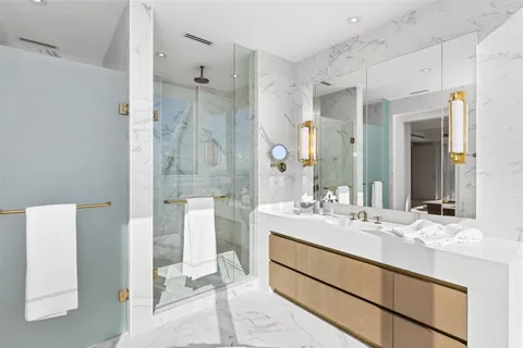 $17,995,000 | 525 North Fort Lauderdale Beach Boulevard, Unit 2201, Fort Lauderdale, FL 33304