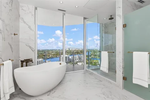 $17,995,000 | 525 North Fort Lauderdale Beach Boulevard, Unit 2201, Fort Lauderdale, FL 33304