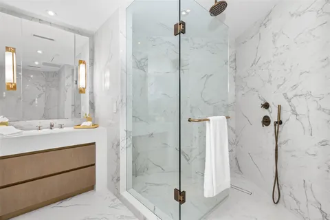 $17,995,000 | 525 North Fort Lauderdale Beach Boulevard, Unit 2201, Fort Lauderdale, FL 33304