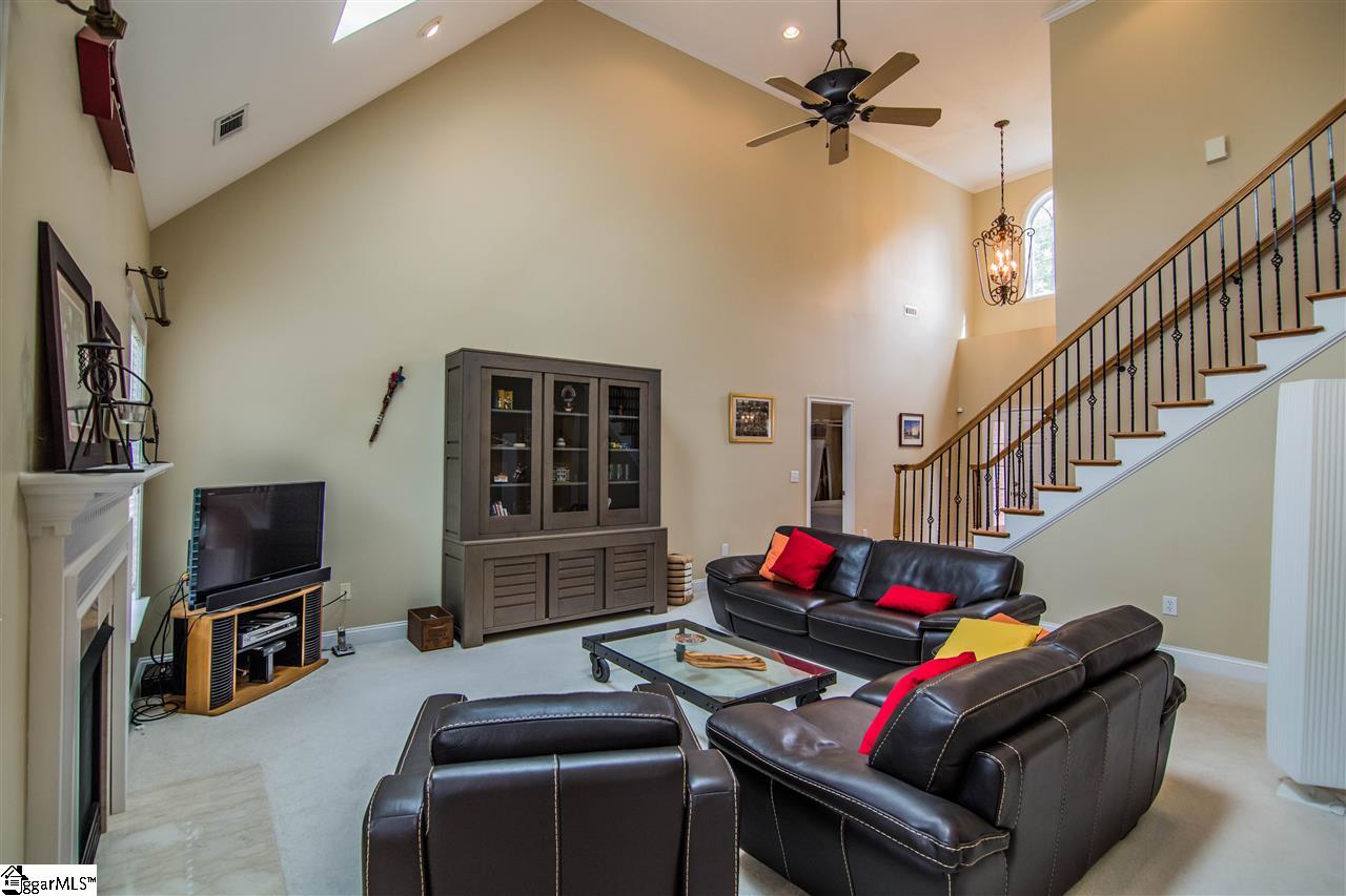 4 Garbor Court Greer, SC 29650 - Photo 7 of 36 Gallery Image 7