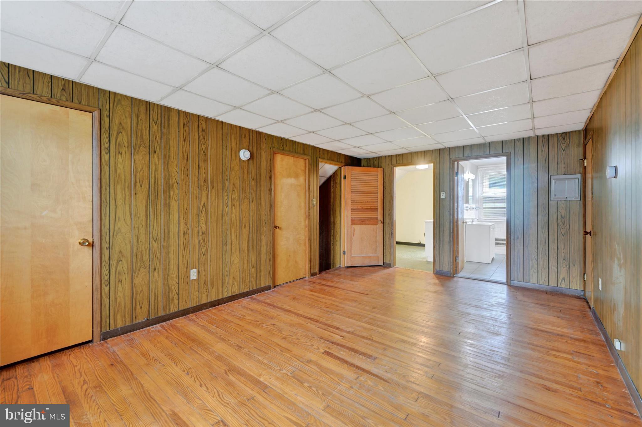 1243-10 Ten Oaks Road Baltimore, MD 21227 - Photo 22 of 28 Upper level